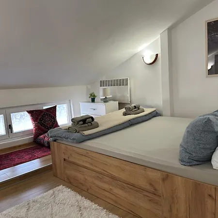 Bascarsija Lägenhet *